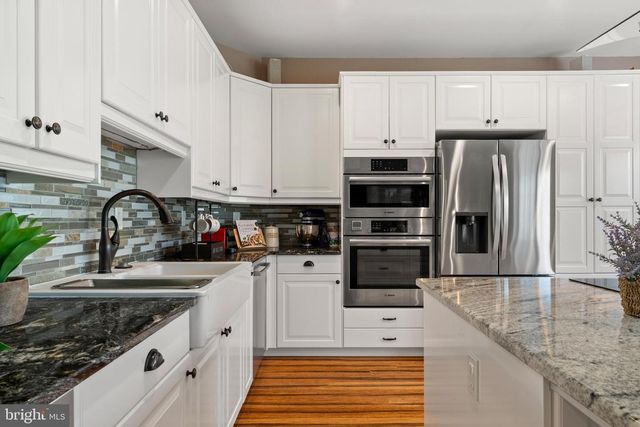 87 ELSIE DR, Plainsboro, NJ 08536