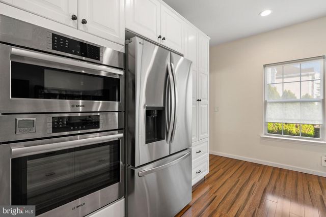 87 ELSIE DR, Plainsboro, NJ 08536