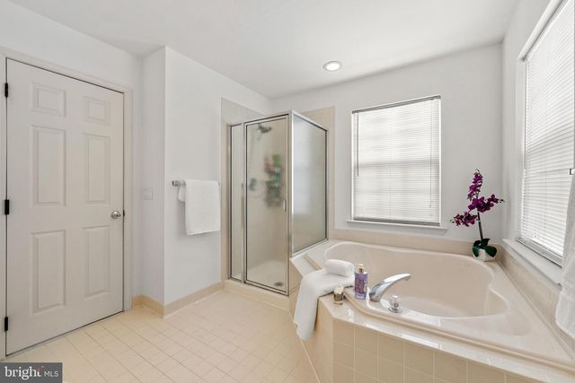 87 ELSIE DR, Plainsboro, NJ 08536