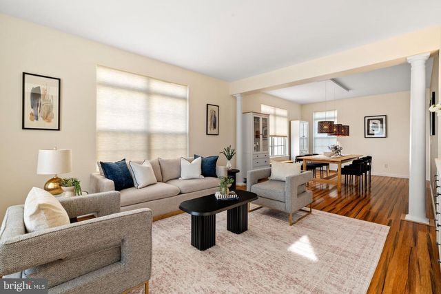 87 ELSIE DR, Plainsboro, NJ 08536