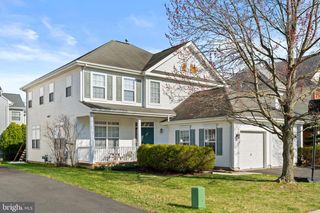 87 ELSIE DR, Plainsboro, NJ 08536