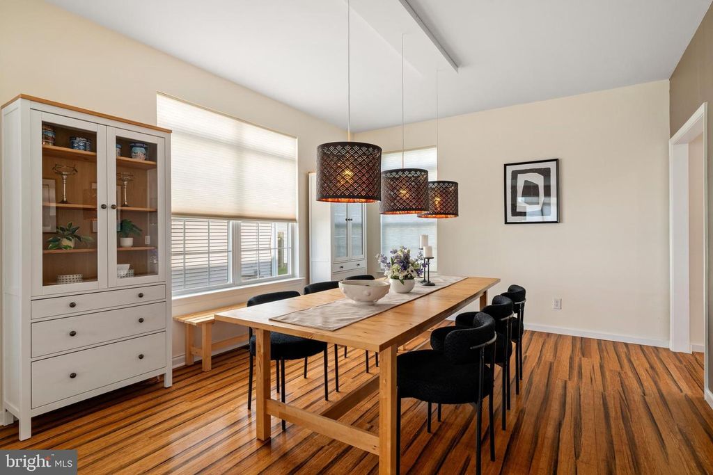 Image 11 of property listing at 87 ELSIE DR, Plainsboro, NJ 08536