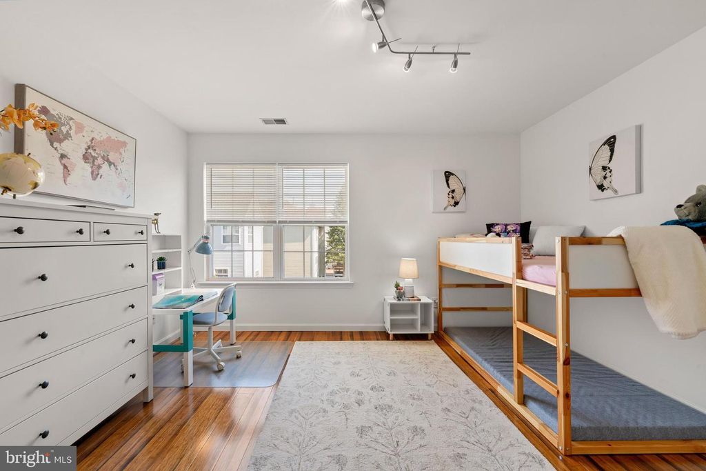 Image 26 of property listing at 87 ELSIE DR, Plainsboro, NJ 08536