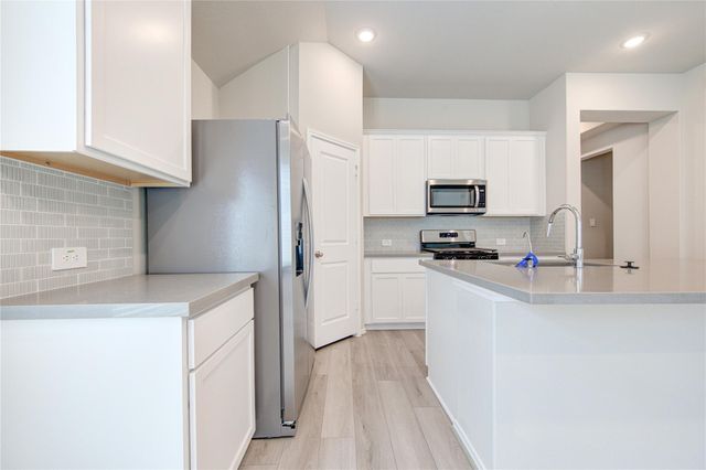 9515 Sierra Crest Lane, Porter, TX 77365