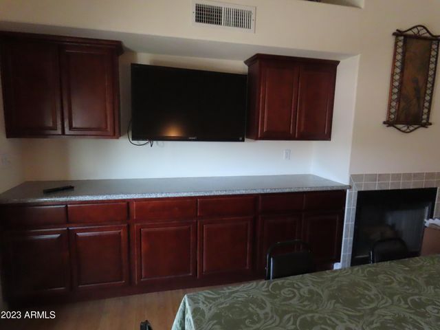 639 W US Highway 60 Highway, Superior, AZ 85173