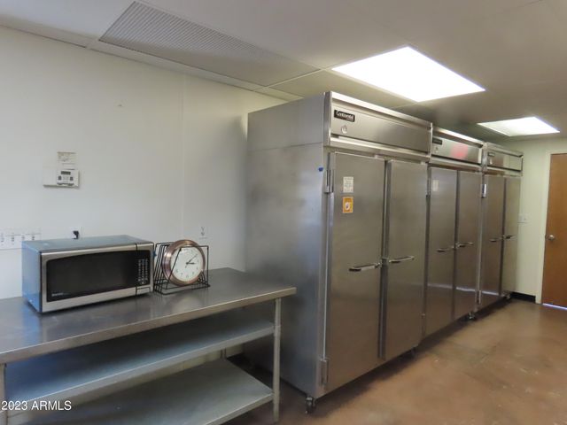 639 W US Highway 60 Highway, Superior, AZ 85173