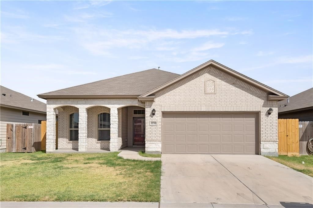 1039 Ocean Breeze St, Portland, TX 78374 — photo 2