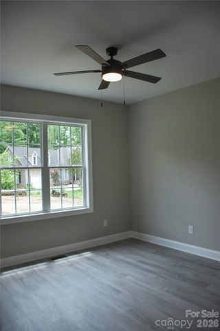 603 Toncin Avenue 11, Bessemer City, NC 28016