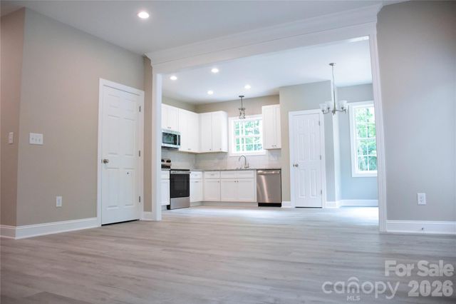 603 Toncin Avenue 11, Bessemer City, NC 28016
