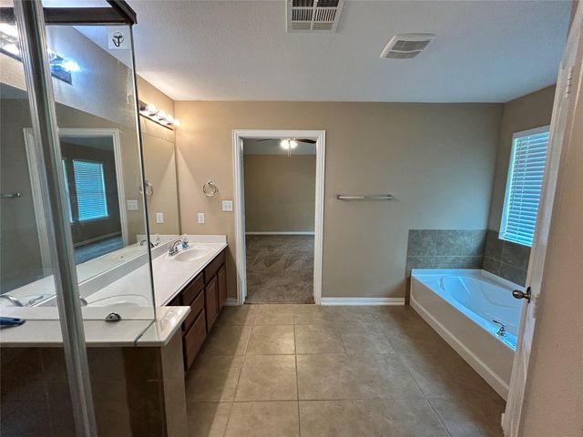 705 Harwood DR, San Marcos, TX 78666