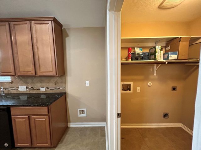 705 Harwood DR, San Marcos, TX 78666