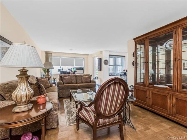 3530 Henry Hudson Parkway E 5B, Bronx, NY 10463