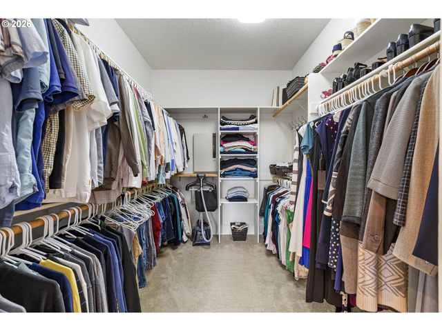 13340 AUBURN Ct, Lake Oswego, OR 97035