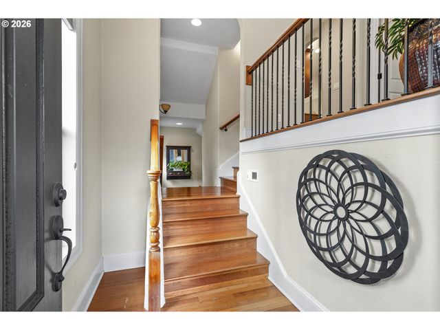 13340 AUBURN Ct, Lake Oswego, OR 97035