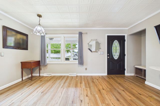 11 Irene St, New Bedford, MA 02745