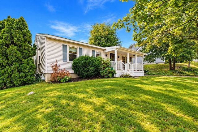 11 Irene St, New Bedford, MA 02745