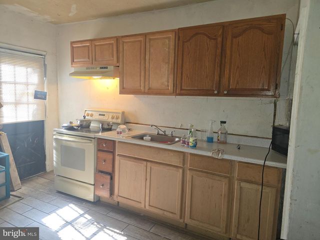 1232 W HAROLD ST, Philadelphia, PA 19133