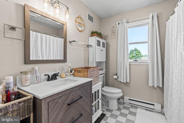 4495 FORT MCCORD ROAD, Chambersburg, PA 17202