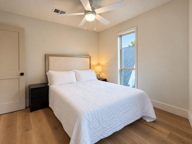 1031 Richelieu Lane, Houston, TX 77018