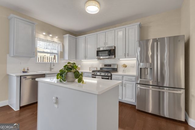 70 Fox Ridge Drive, Newnan, GA 30265