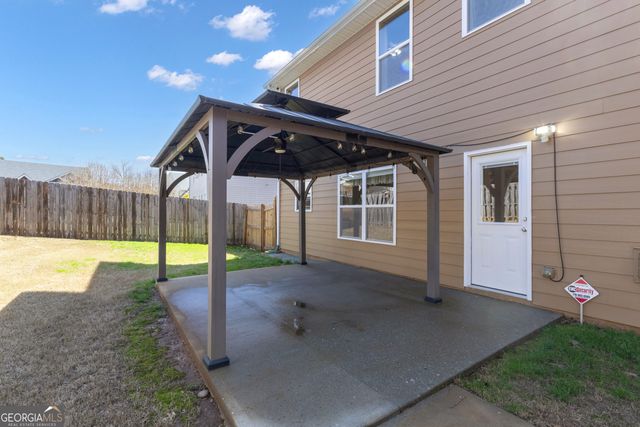 70 Fox Ridge Drive, Newnan, GA 30265