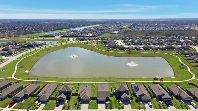 14502 Woodcott Warren Way, Rosharon, TX 77583