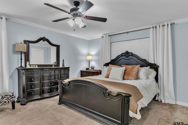 1208 Briarwood Ln, Longview, TX 75604