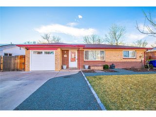 1543 S Benton St, Lakewood, CO 80232