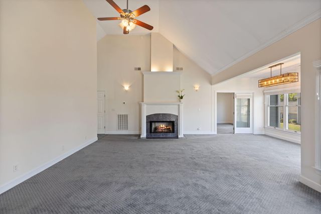 2013 Clearfield Lane, Chattanooga, TN 37405