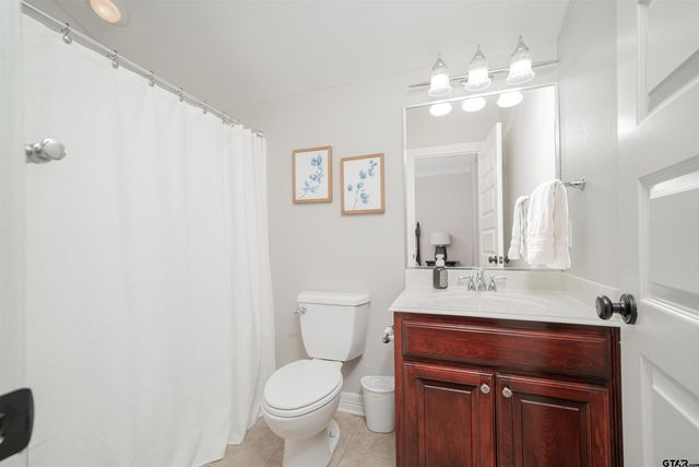 111 Rutland Dr, Hallsville, TX 75650