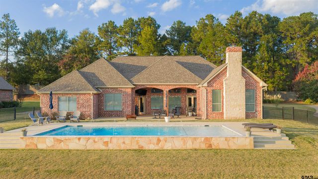 111 Rutland Dr, Hallsville, TX 75650