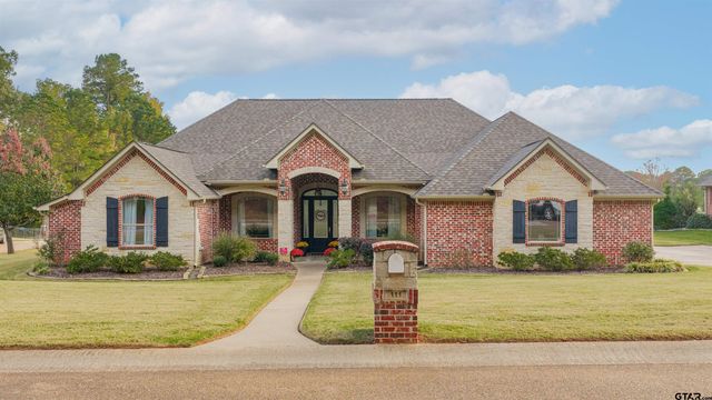 111 Rutland Dr, Hallsville, TX 75650