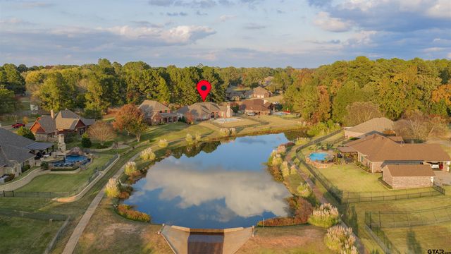 111 Rutland Dr, Hallsville, TX 75650