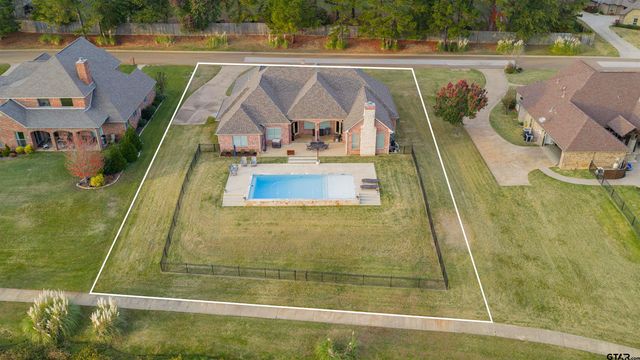 111 Rutland Dr, Hallsville, TX 75650