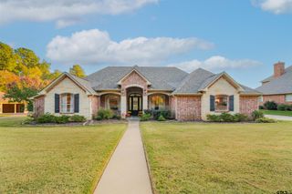 111 Rutland Dr, Hallsville, TX 75650