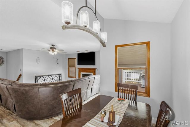 809 Braidwood Court, Collinsville, IL 62234