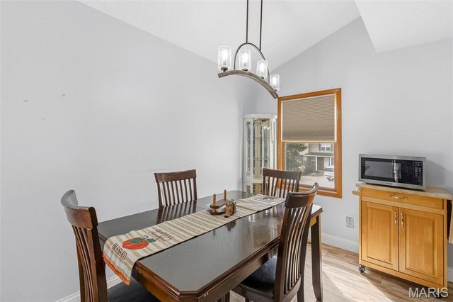 809 Braidwood Court, Collinsville, IL 62234
