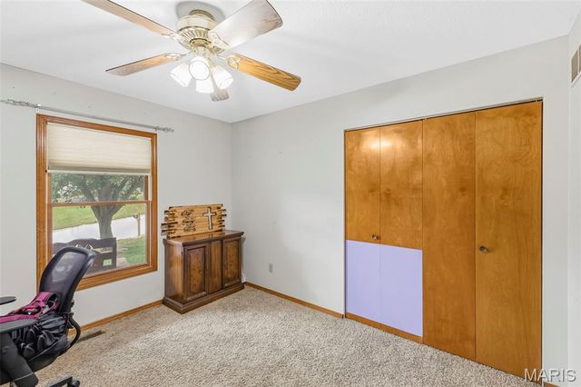 809 Braidwood Court, Collinsville, IL 62234