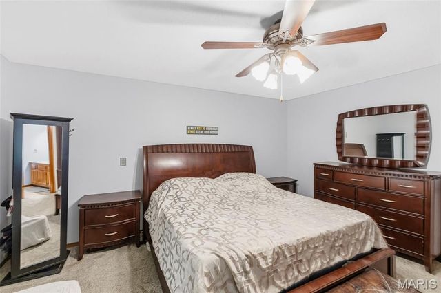 809 Braidwood Court, Collinsville, IL 62234
