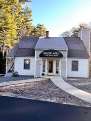 110 Ponemah Road, Amherst, NH 03031