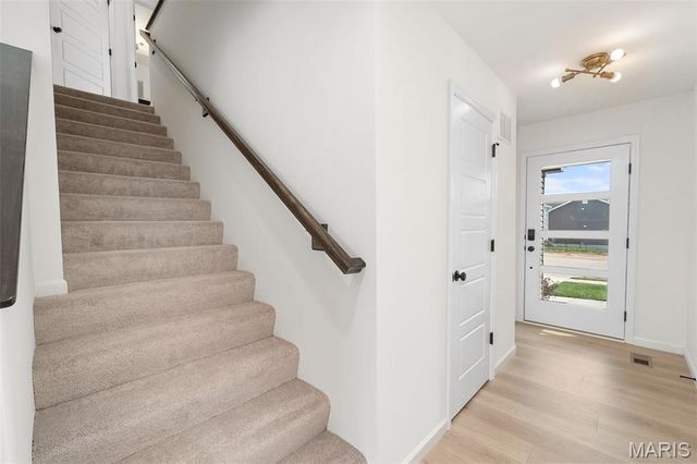 457 Klenke Valley Drive, Union, MO 63084