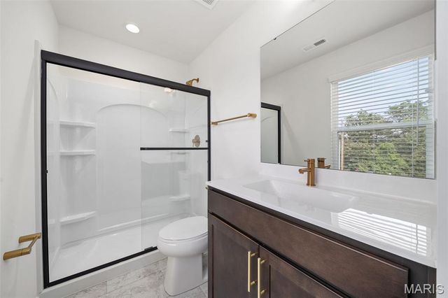 457 Klenke Valley Drive, Union, MO 63084