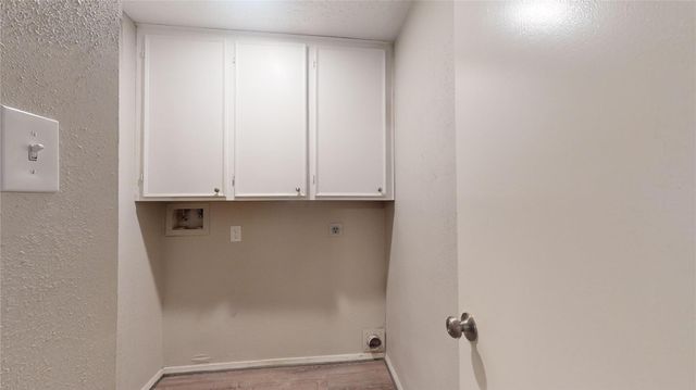 2331 Barrington Place, Sugar Land, TX 77478