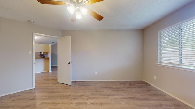 2331 Barrington Place, Sugar Land, TX 77478