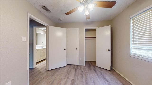 2331 Barrington Place, Sugar Land, TX 77478