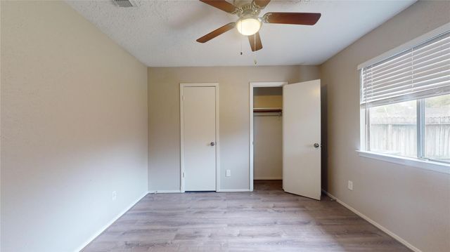 2331 Barrington Place, Sugar Land, TX 77478