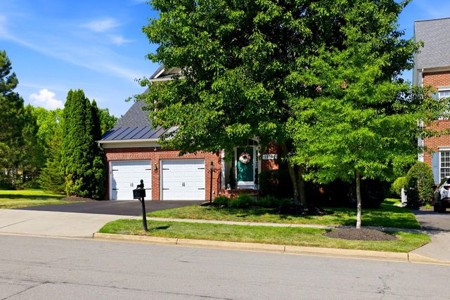 19167 CHARTIER DR, Leesburg, VA 20176
