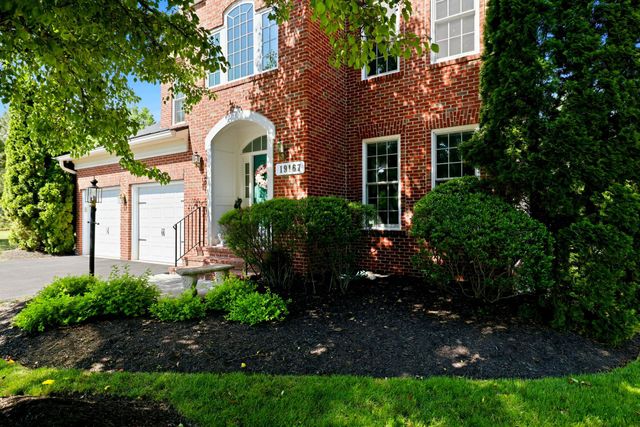 19167 CHARTIER DR, Leesburg, VA 20176
