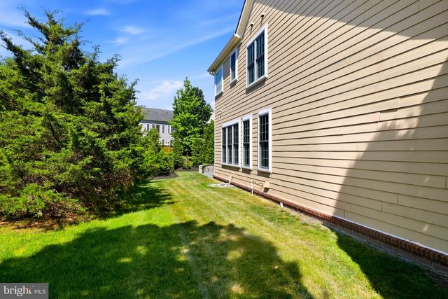 19167 CHARTIER DR, Leesburg, VA 20176