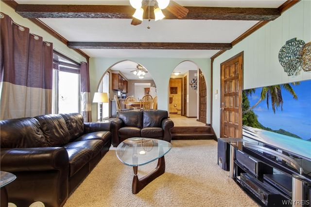 306 Sagewood, Amherst, NY 14221